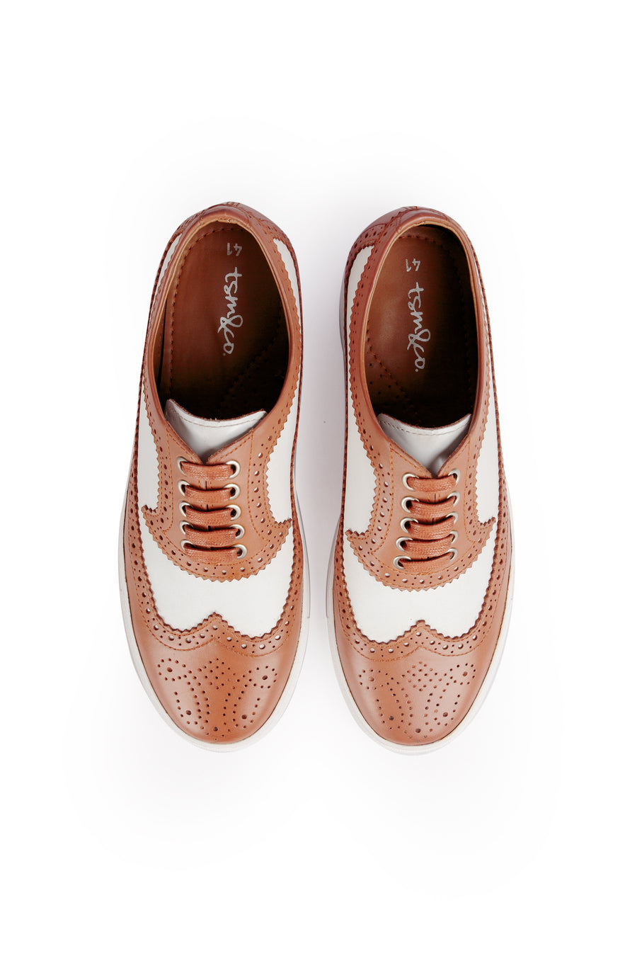Manchester Tan & White